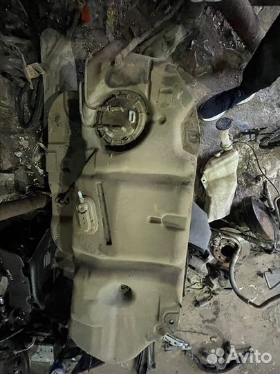 Бак топливный пежо 206