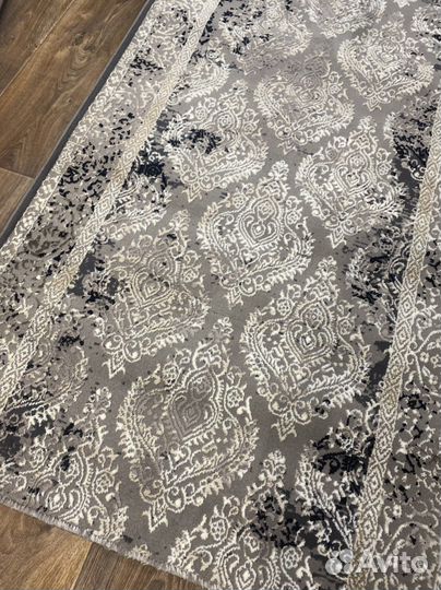 Ковровая дорожка новая