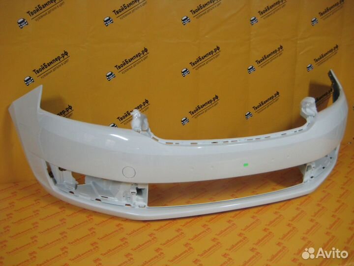 Бампер передний Skoda Rapid 2012- цвет Белый