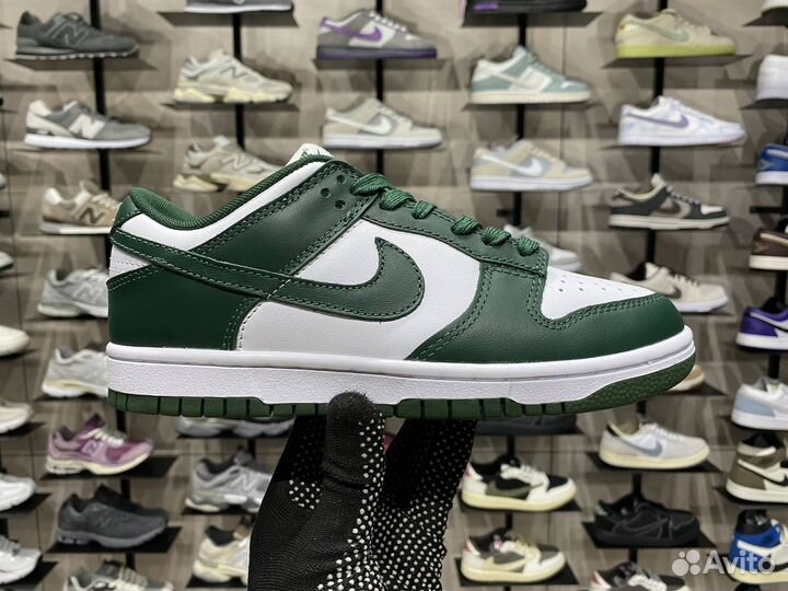 Кроссовки Nike Dunk Low Retro 