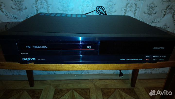 Видеомагнитофон sanyo VHR-5100EE