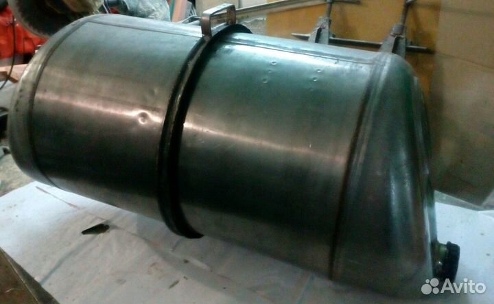 Ёмкость для вина и воды