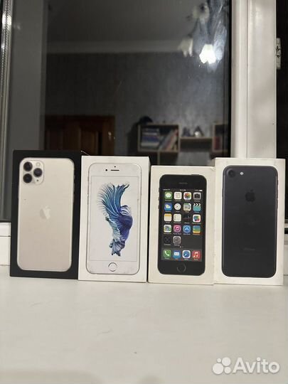 Коробки от телефонов apple