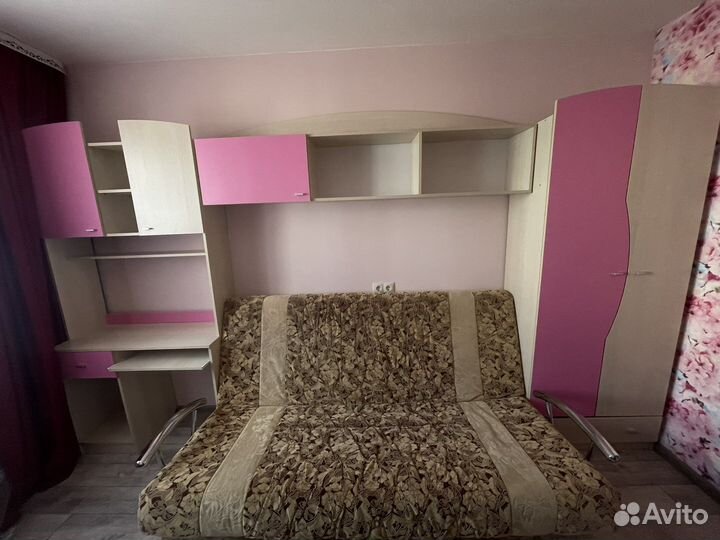 Детская стенка с диваном