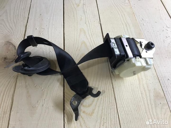 Ремень безопасности передний правый BMW 3-серия E