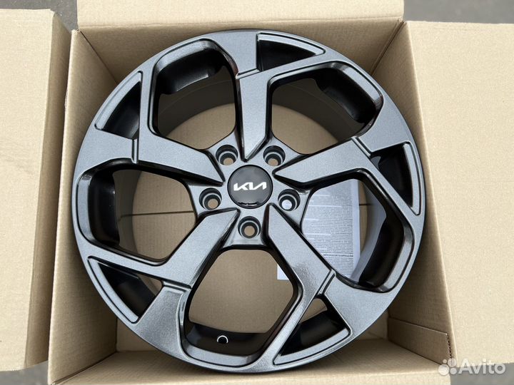 Новые R17 на Kia Sportage Sorento Soul Ceed Cerato
