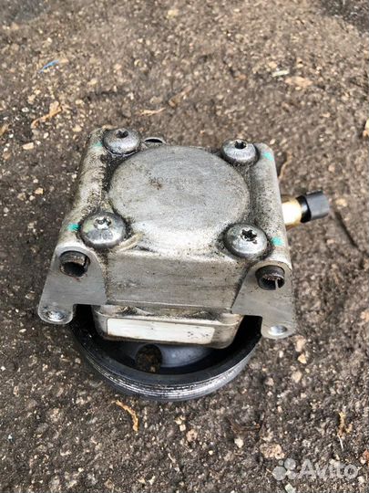 Насос гур Ford Focus 3