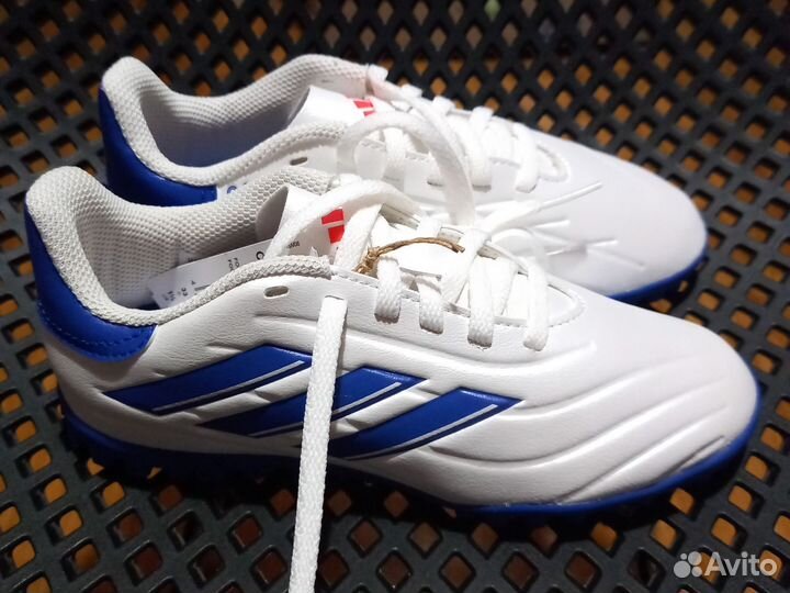 Сороконожки Adidas Copa Pure