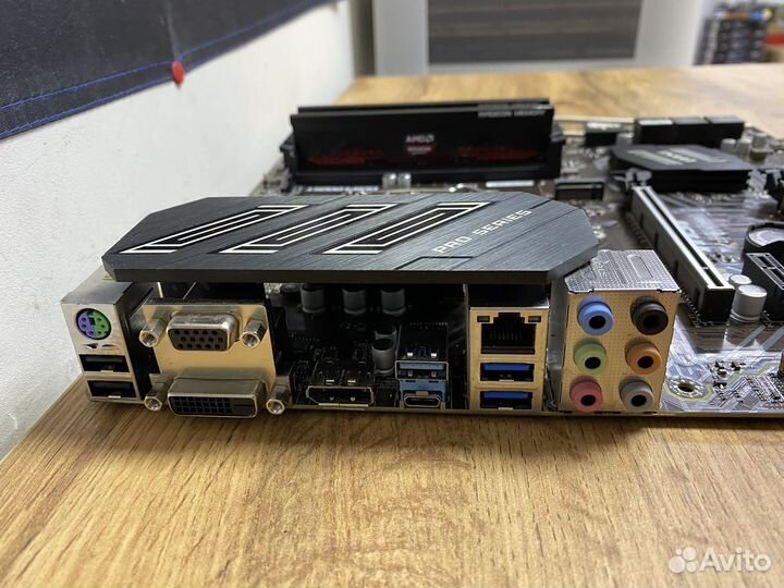 Мощный комплект i5-8600K + Z390-A PRO + 16Gb DDR4