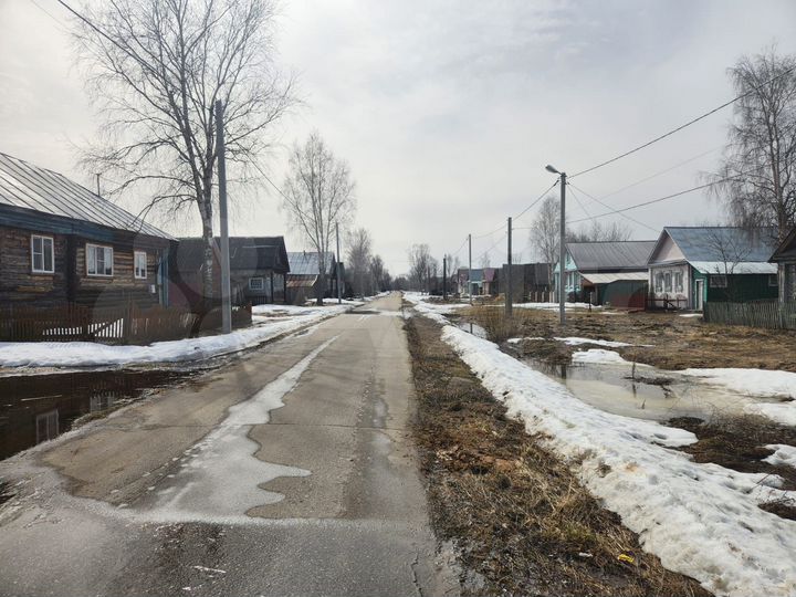 Дом 27,5 м² на участке 30 сот.