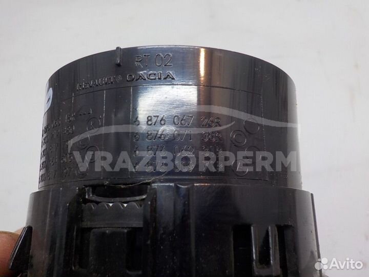 Накладка дефлектора Renault Logan