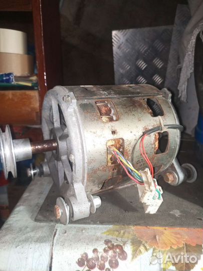 Электродвигатель со стиральной машины 220