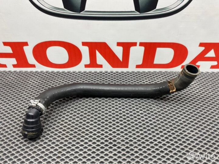 Патрубок системы охлаждения Honda Accord 8 CU2