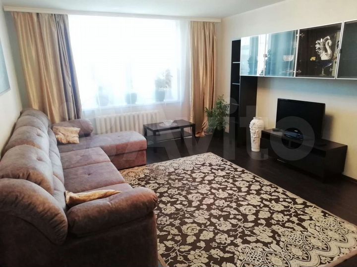 2-к. квартира, 65 м², 8/9 эт.