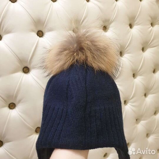 Шапка зимняя с помпоном из натурал.меха,новая