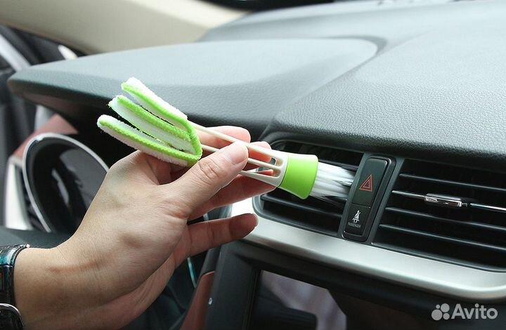 Щетка для чистки панели