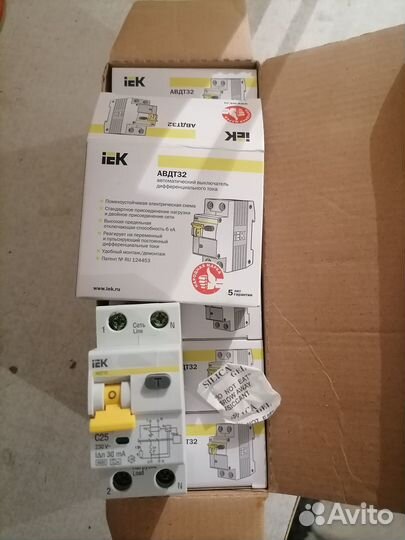 IEK авдт32 25А/30ма
