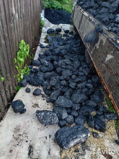 Уголь дрова