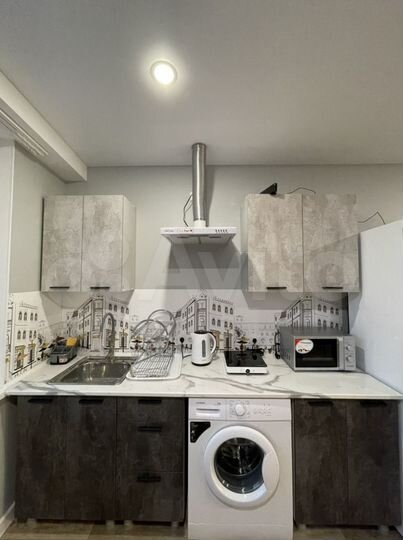 2-к. квартира, 30 м², 1/3 эт.