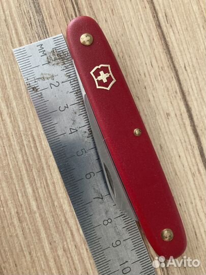 Швейцарский складной нож флориста