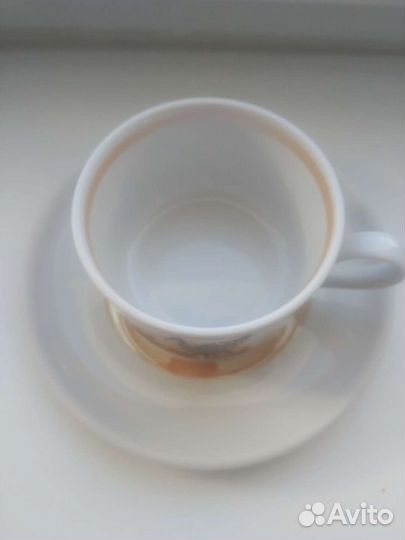 Кофейная чашка с блюдцем фарфор
