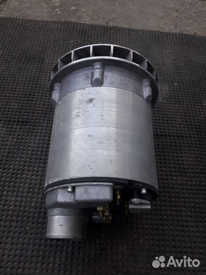 Генератор Икарус