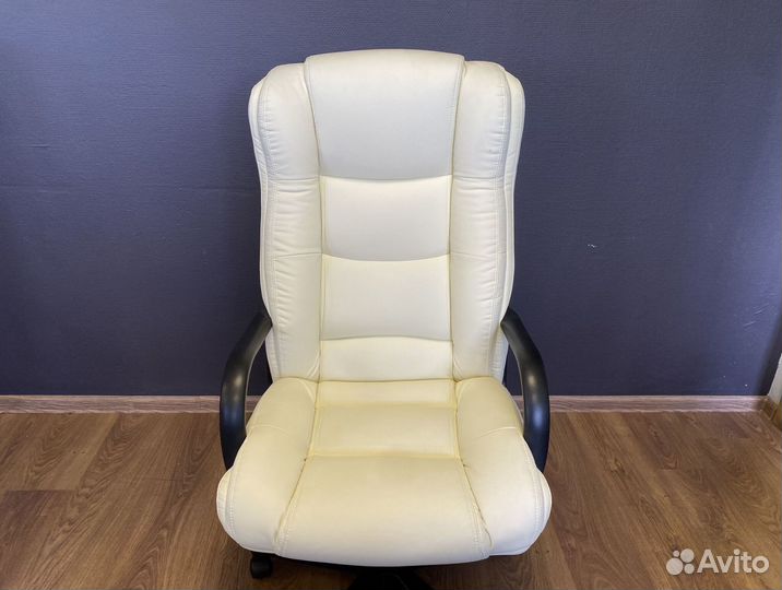 Компьютерное кресло новое
