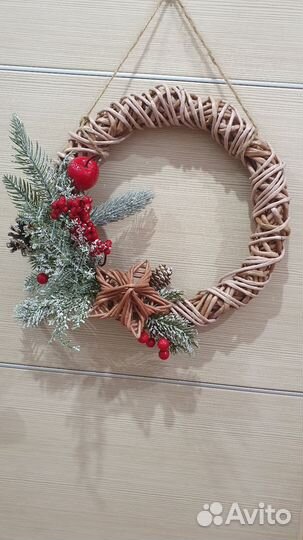 Новогодний венок из лозы