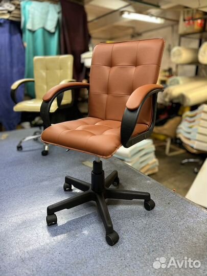 Компьютерное кресло