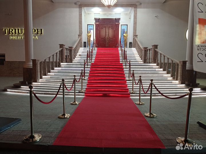 Аренда/Прокат столбиков с красной лентой