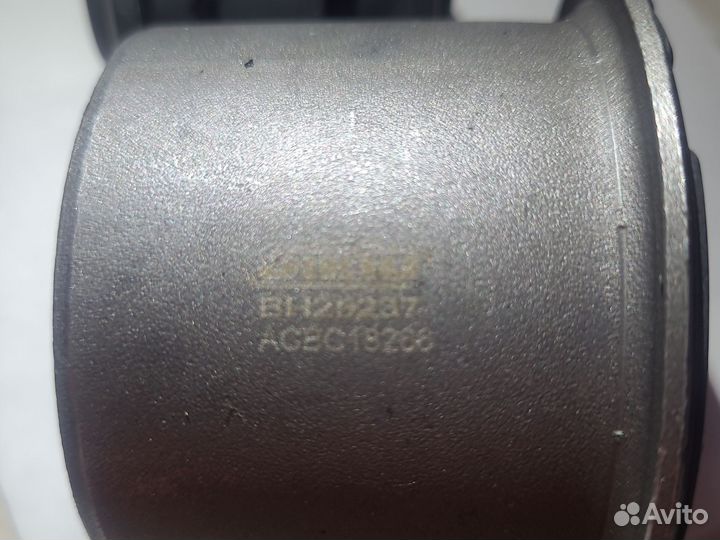 Сайлентблоки передних рычагов mazda