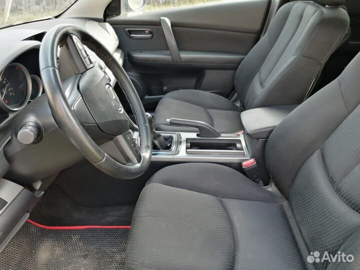 Mazda 6 2.0 МТ, 2010, битый, 130 000 км