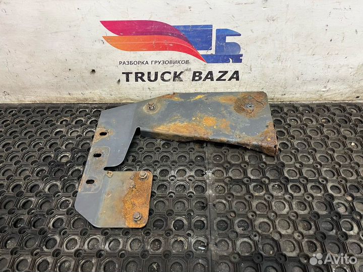 Кронштейн глушителя основного Renault Premium