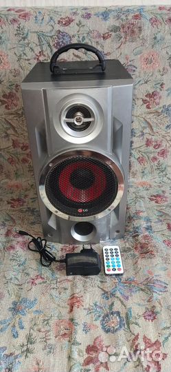 Портативная колонка bluetooth