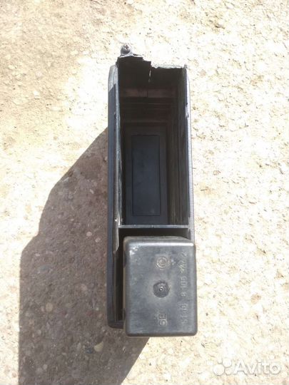 BMW e34,e32 подлокотник CD BOX Alpina, hartge, M5