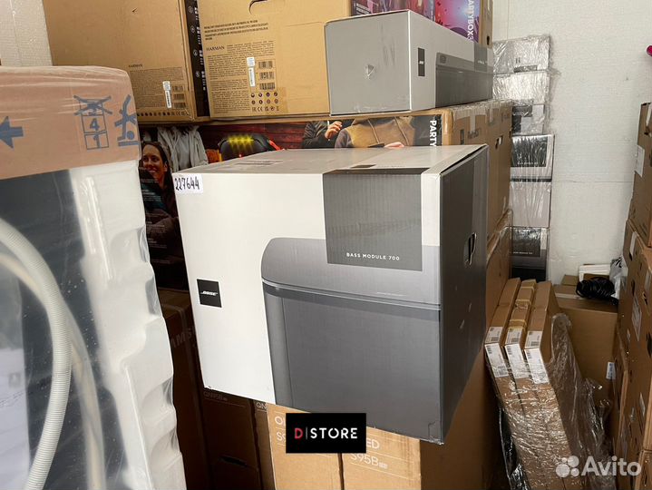 Сабвуфер Bose Bass Module 700 Черный (Европа)