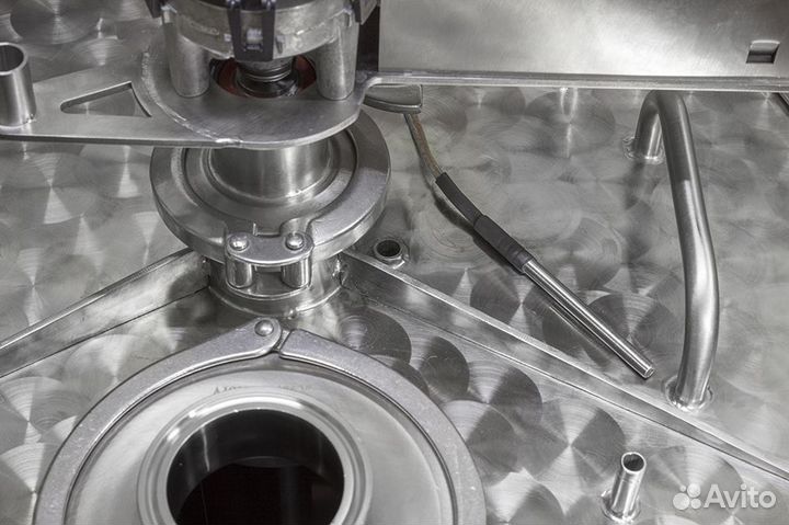 Крышка плоская 3мм с люком для кубов хд-2d-50, 75