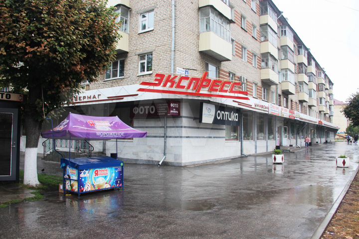 Торговая площадь, 400 м²