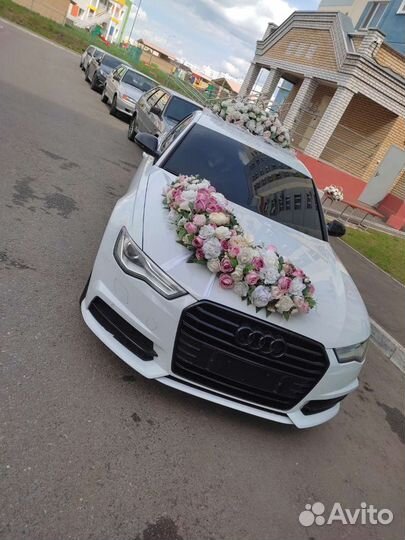 Свадебные украшения на машину