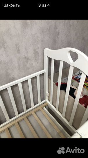 Кровать и комод