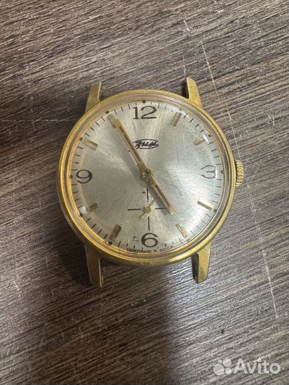 Наручные часы зим Au