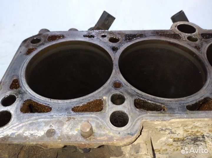 Блок цилиндров 2.0 атм Фольксваген Шаран