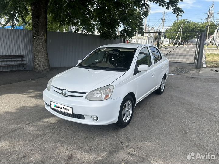 Toyota Platz 1.0 AT, 2003, 299 999 км