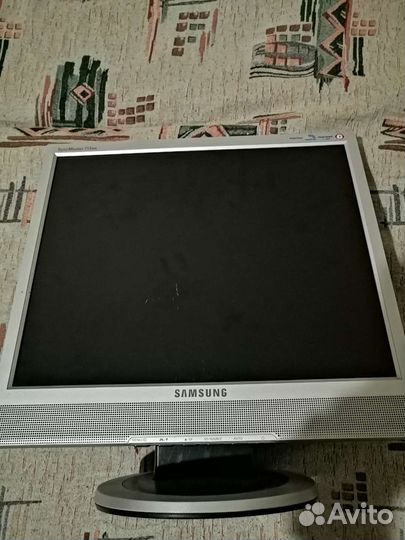 Монитор Samsung 17 713BM S