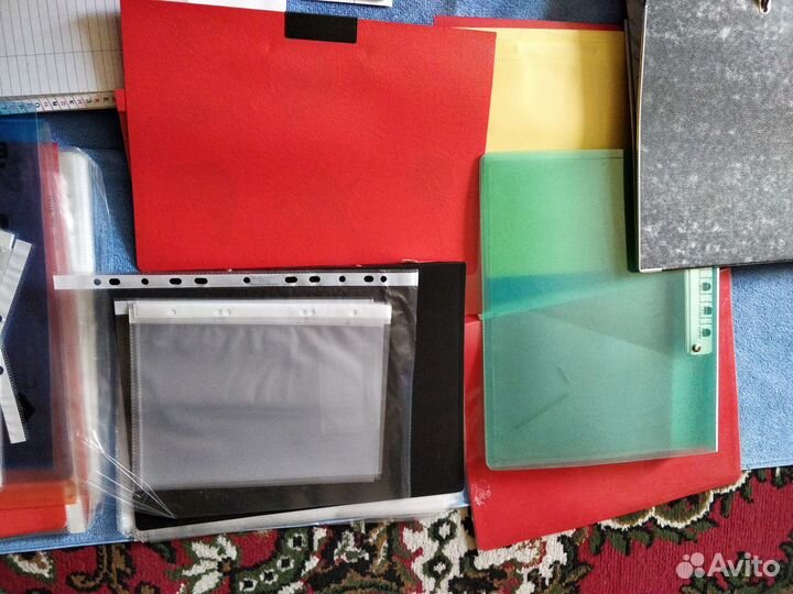 Папки для док-ов, конверты, визитницы,калькулятор