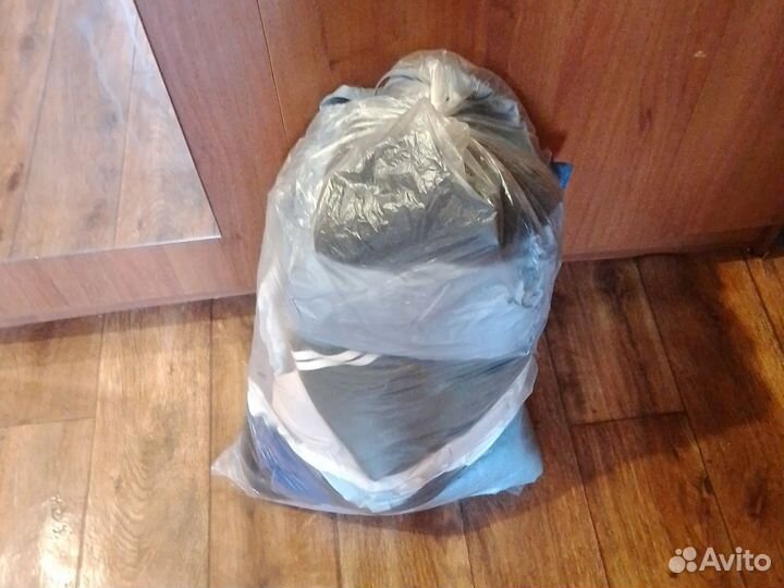 Пакеты с вещами женские, для девочек лет 12