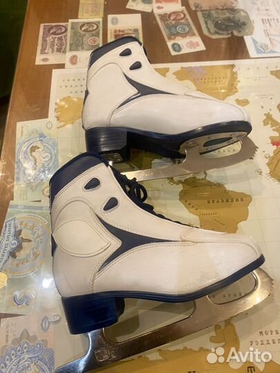 Коньки хоккейные 36 размер