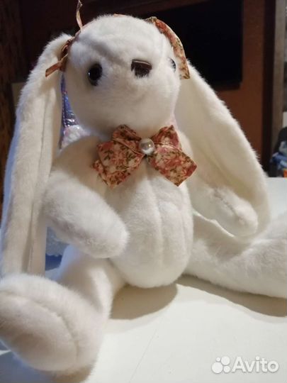 Мягкая игрушка заяц