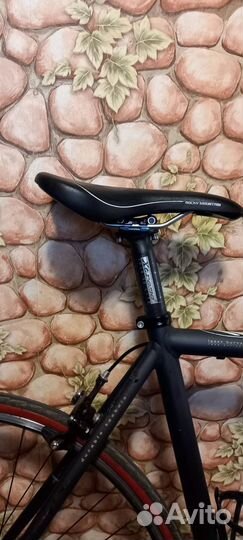 Шоссейный велосипед Red Bull