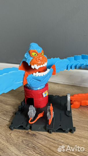 Hot wheels трек горилла